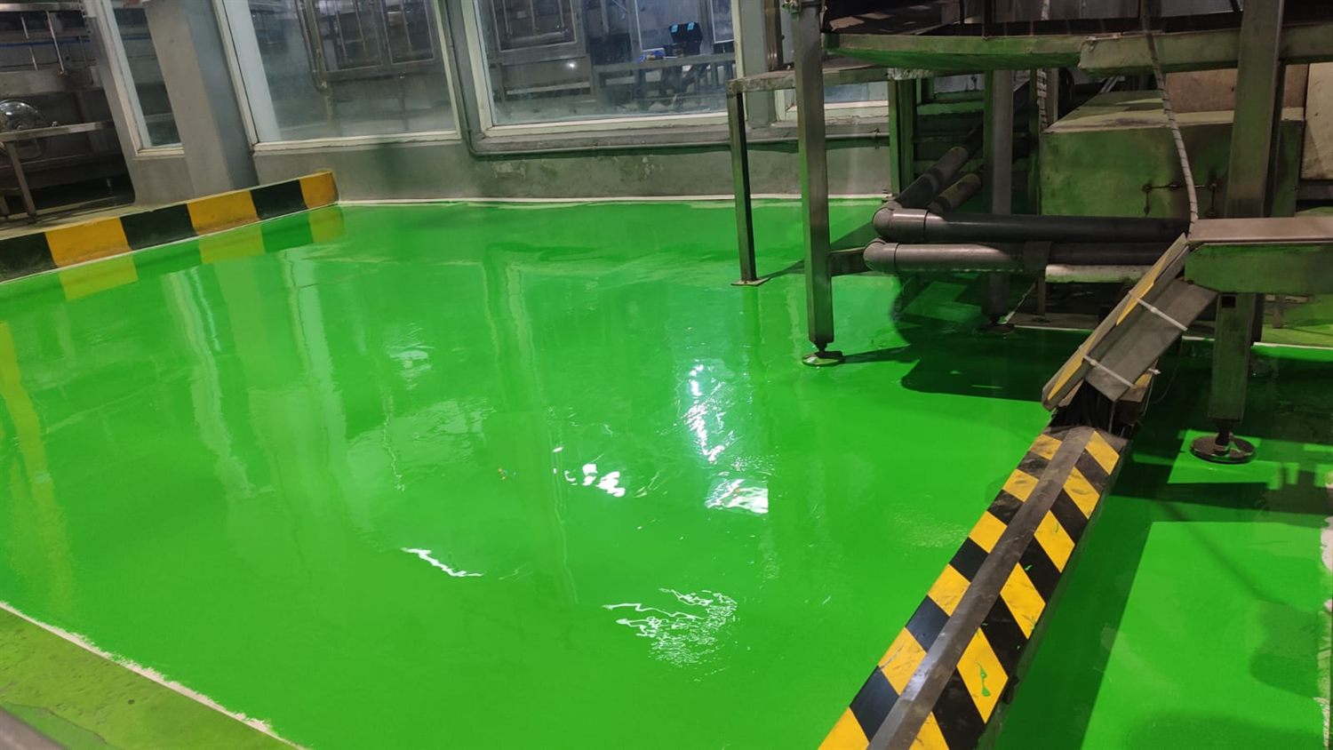 Aplikasi epoxy & finishing