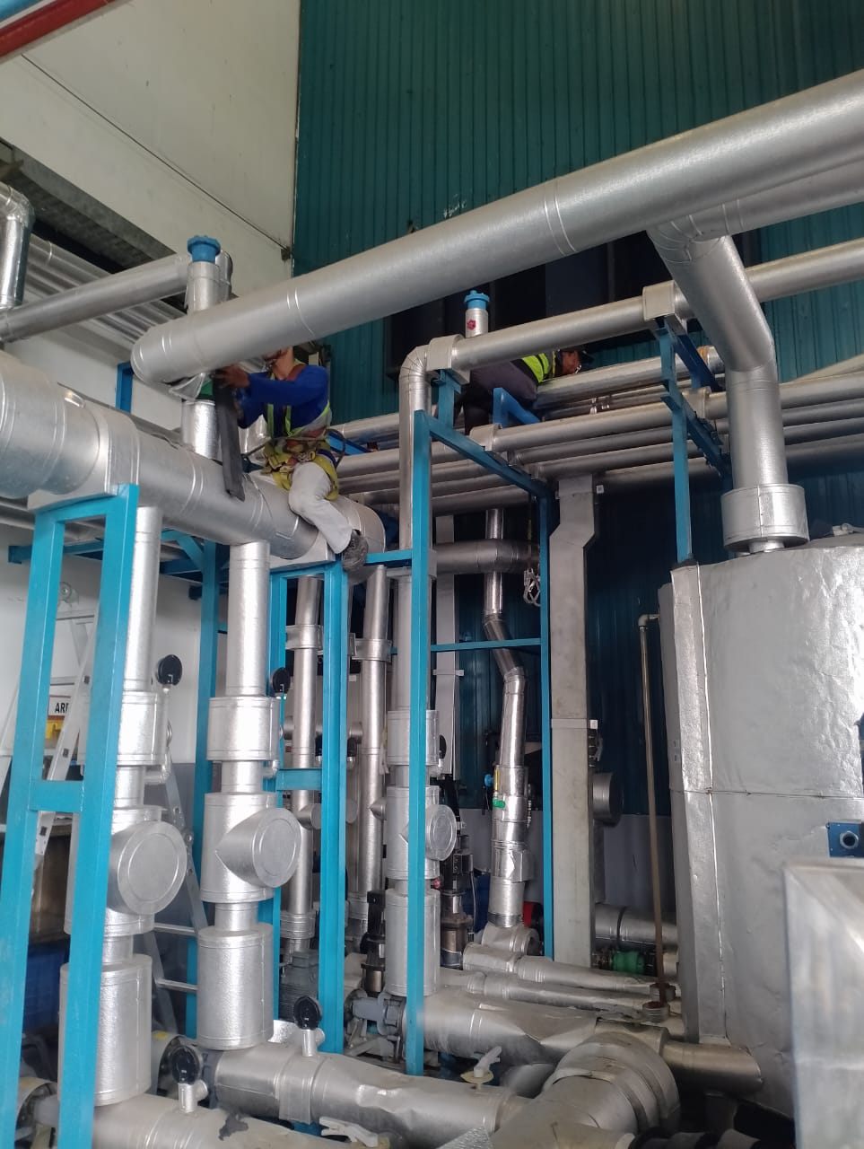 Pekerjaan chiller & perpipaan